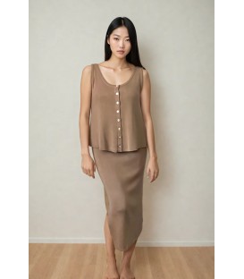 Olive Basics Sarah Reversible Button Tank (Sand)