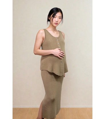 Olive Basics Sarah Reversible Button Tank (Sand)